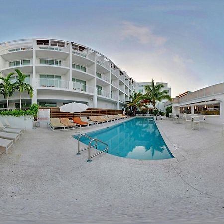 The Sarasota Modern, A Tribute Portfolio Hotel Exterior photo