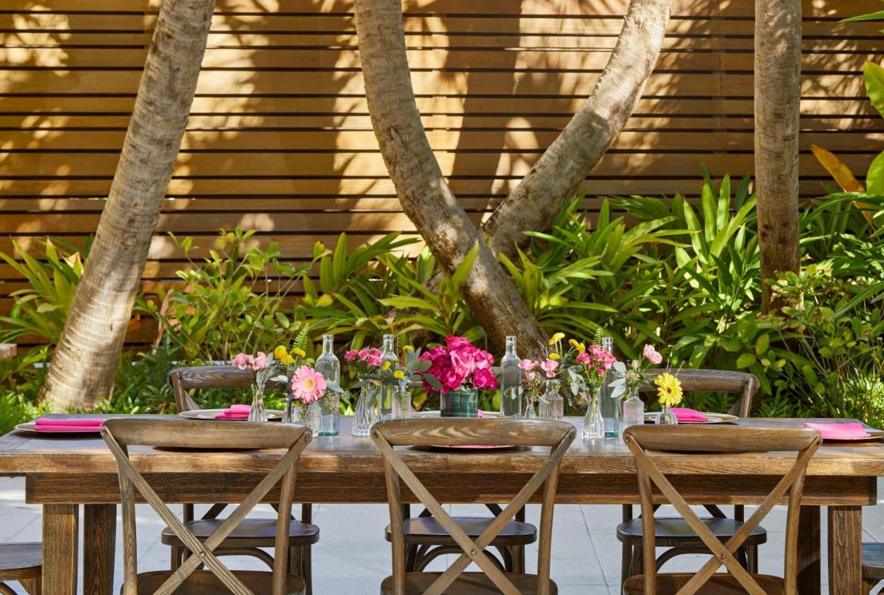 The Sarasota Modern, A Tribute Portfolio Hotel Exterior photo