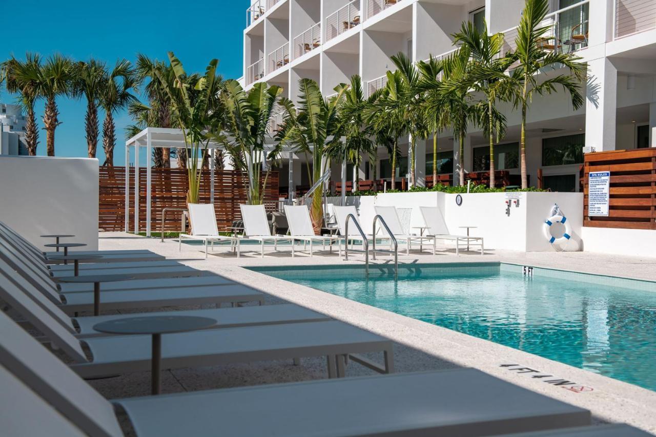 The Sarasota Modern, A Tribute Portfolio Hotel Exterior photo