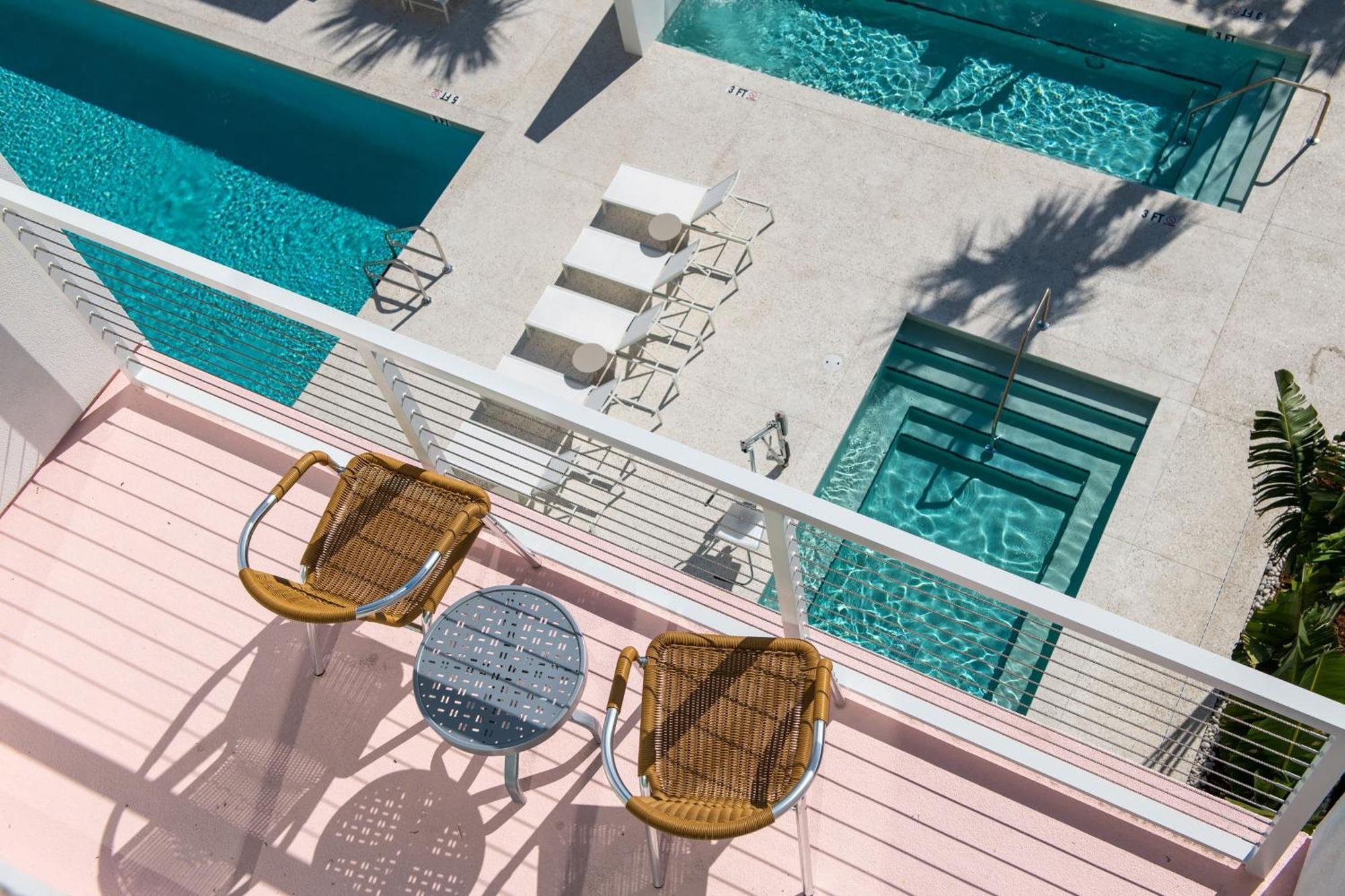 The Sarasota Modern, A Tribute Portfolio Hotel Exterior photo