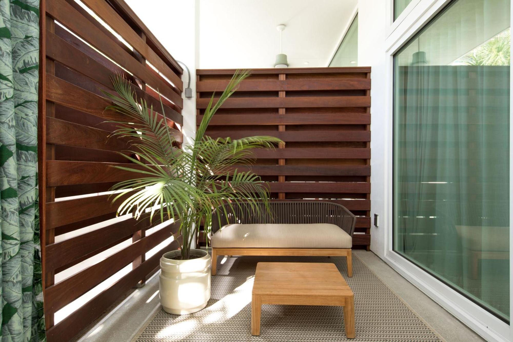 The Sarasota Modern, A Tribute Portfolio Hotel Exterior photo